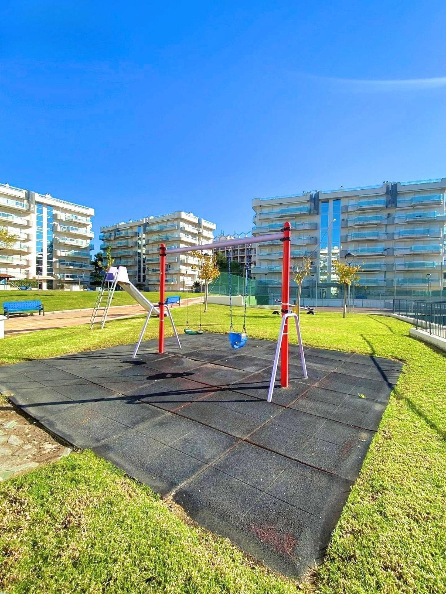 Apartamentos Ch3 Parking Incluido 萨洛 外观 照片